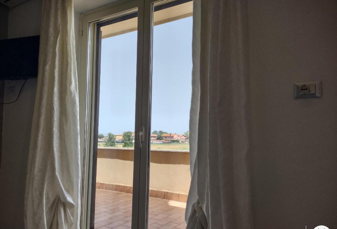 Ferienwohnung Fco Airport - Casa Di Febo Fiumicino Exterior foto